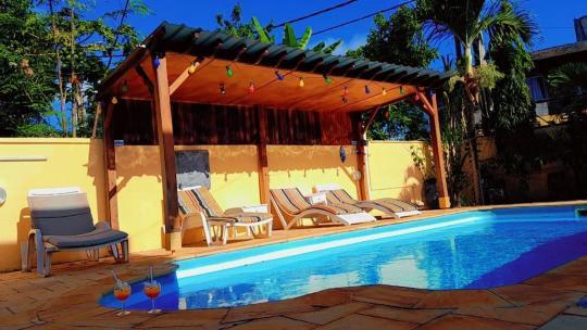 Jolie Villa Santa Avec Piscine ポワント・オー・ピマン エクステリア 写真